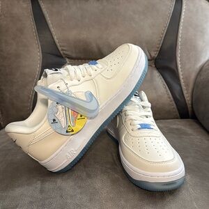 Women Nike Air Force 1 Low '07 LX UV Reactive 2021 (DA8301-100) Size 8